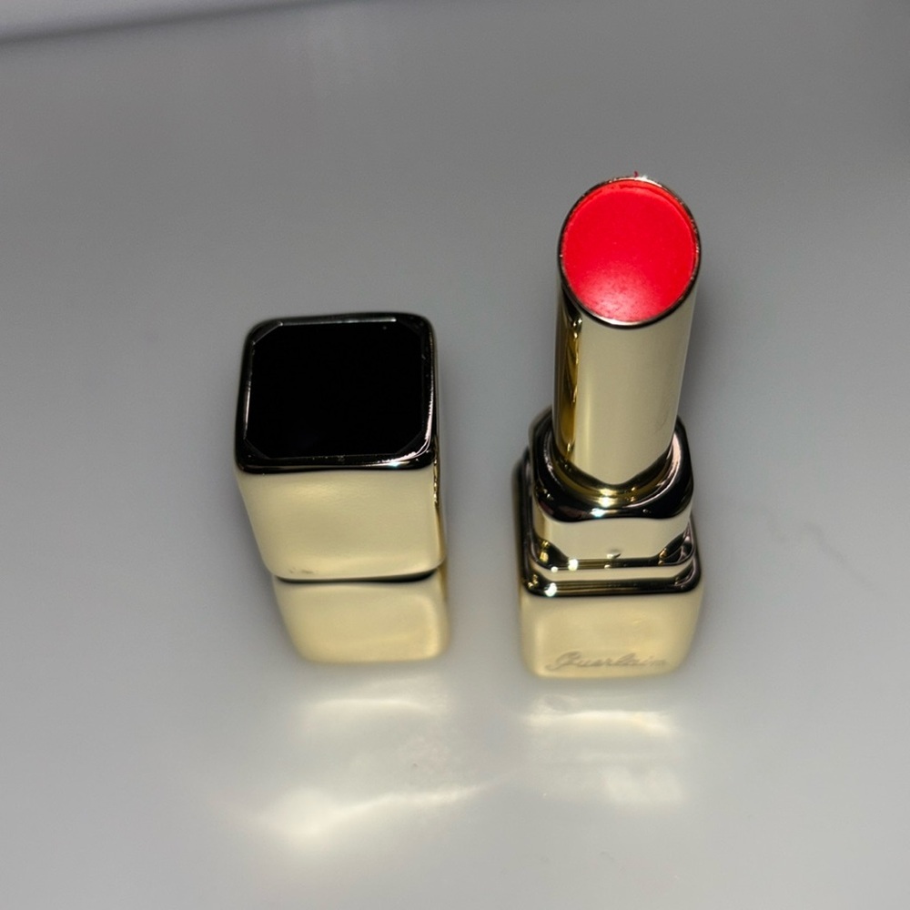 ❣️Guerlain 749 LOVE TULIP Lipstick BRAND NEW❣️ - Picture 4 of 13